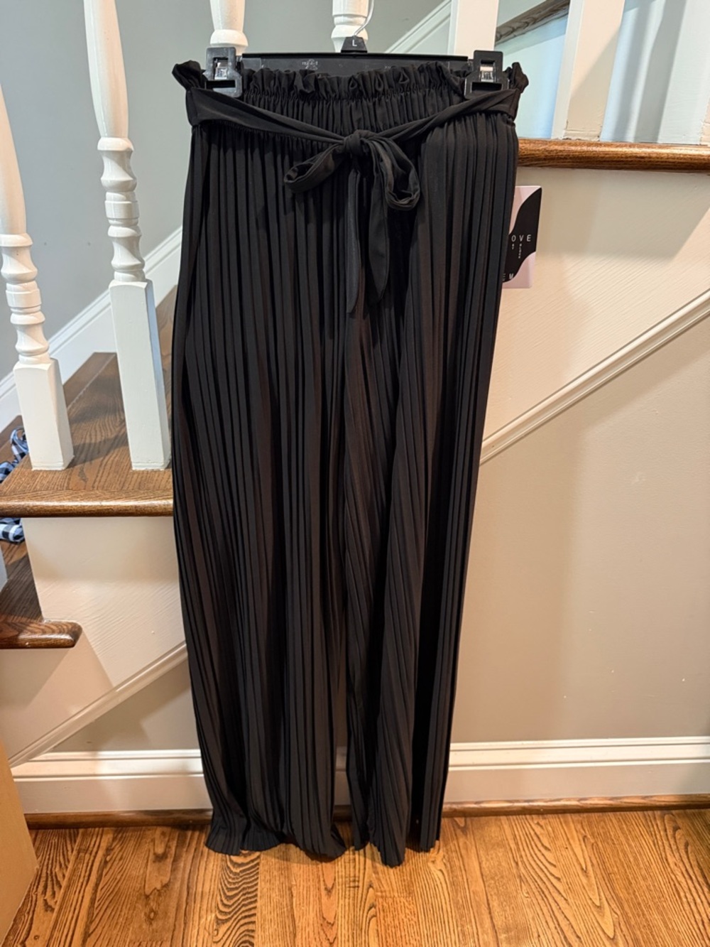 Black Pleated Wide Leg Pants with Tie Waist